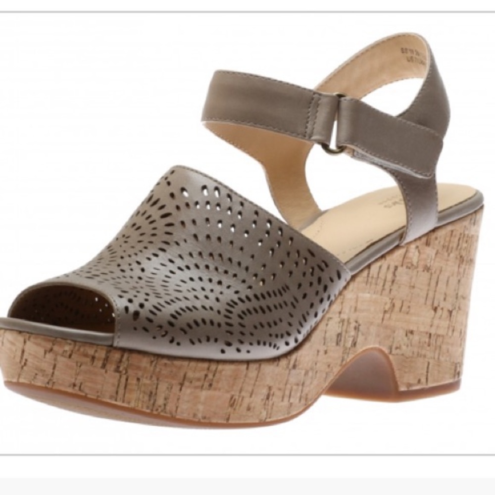 Clark’s Maritsa Nila Cork Heel Sandals size 8.5